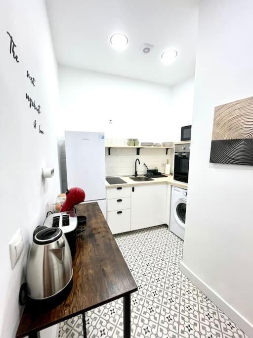 Apartamento Centro Madrid Bagian luar foto
